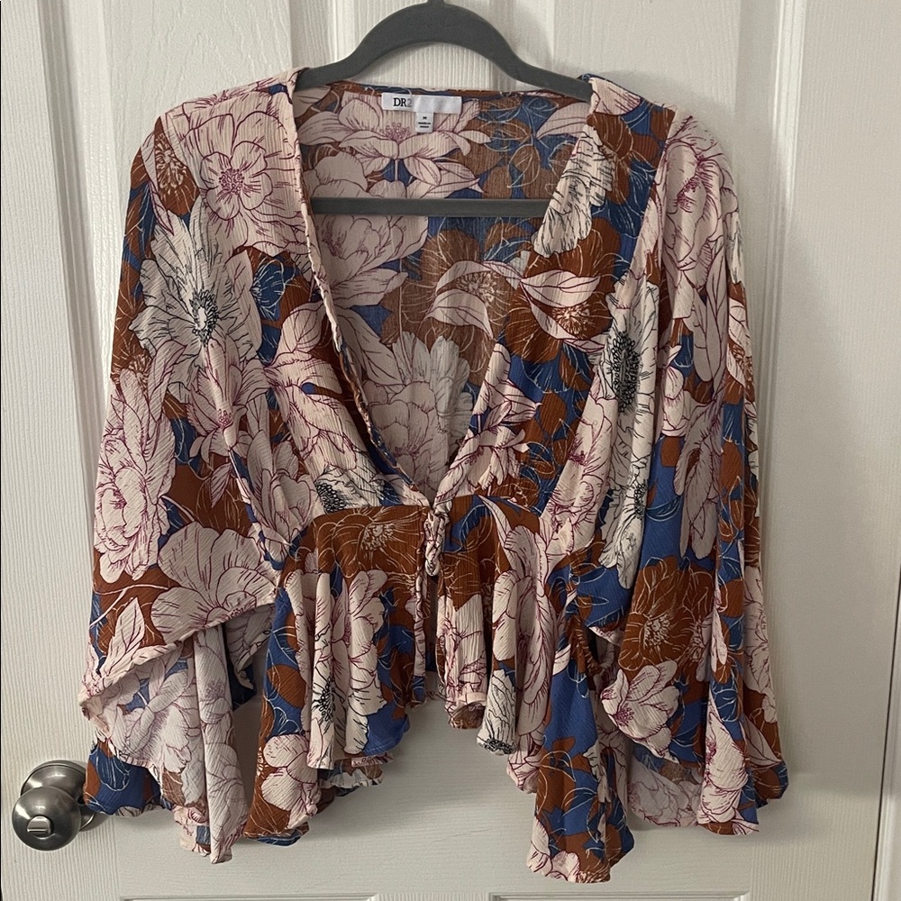 DR2 Flowy Boho Top